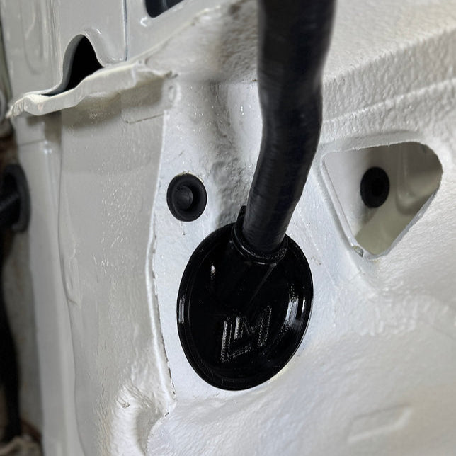 S/R Chassis Drivers Wheelwell Grommet